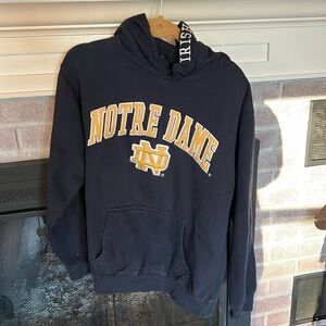 University of Notre Dame hoodie sweatshirt size medium.